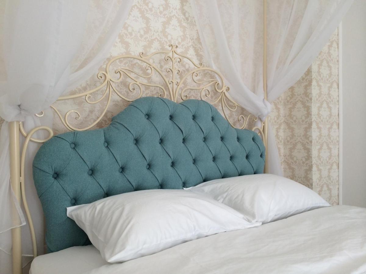 Romantic Apartments - Центр Львова , З Видом На Місто Buitenkant foto